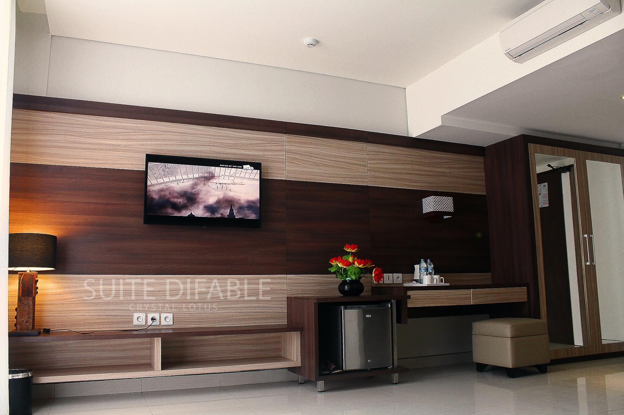 Crystal Lotus Hotel Yogyakarta Melati Екстер'єр фото