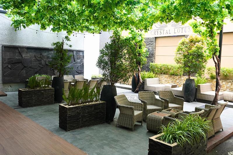 Crystal Lotus Hotel Yogyakarta Melati Екстер'єр фото