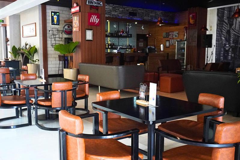 Crystal Lotus Hotel Yogyakarta Melati Екстер'єр фото